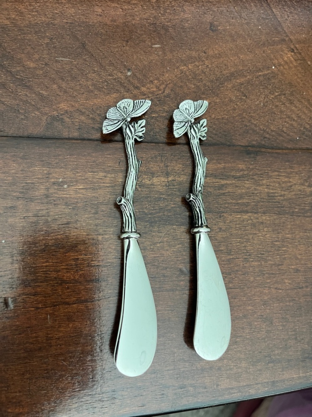 Mud Pie Silver Butterfly Butter/Cheese Spreader Set